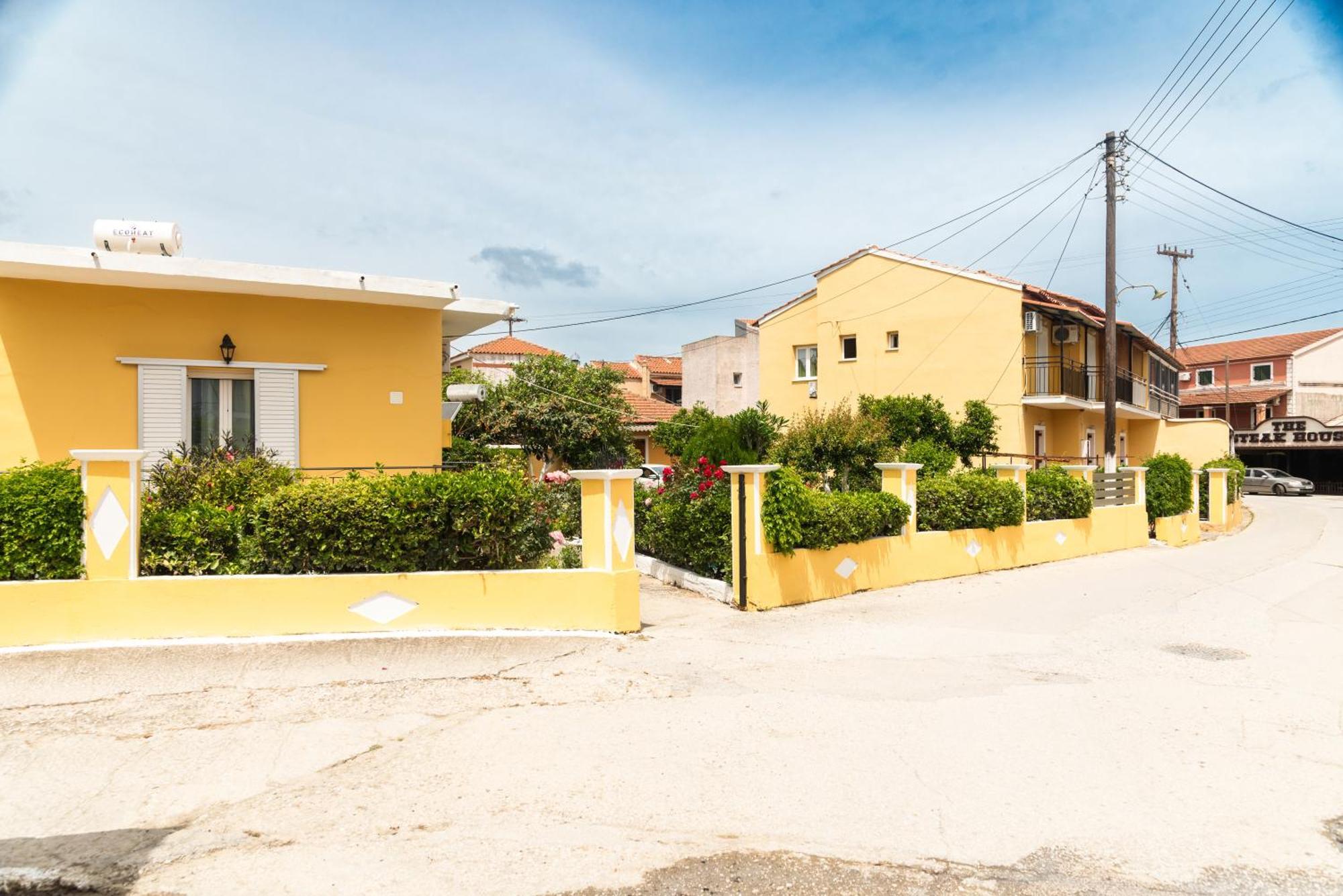 קאבוס Kates Apartments מראה חיצוני תמונה